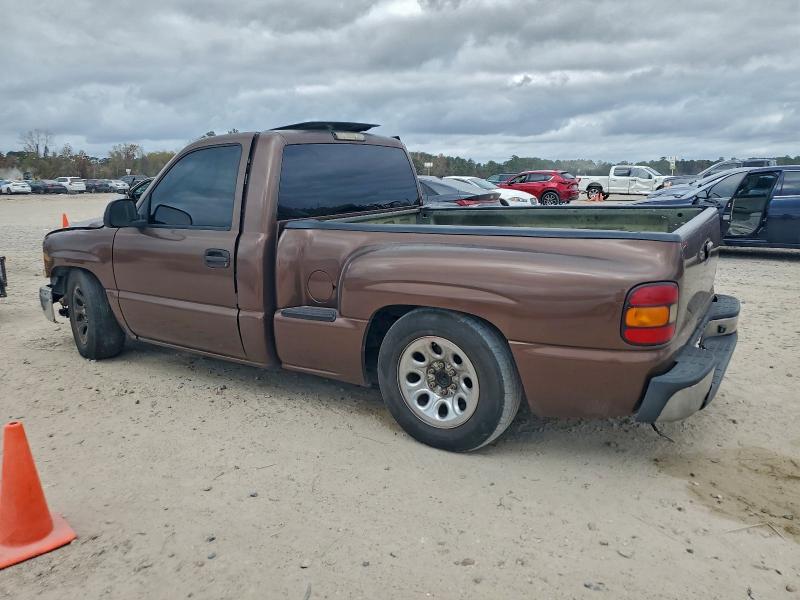 Photo 2 from auction – 2002 CHEVROLET SILVERADO with VIN 1GCEC14T52Z223639