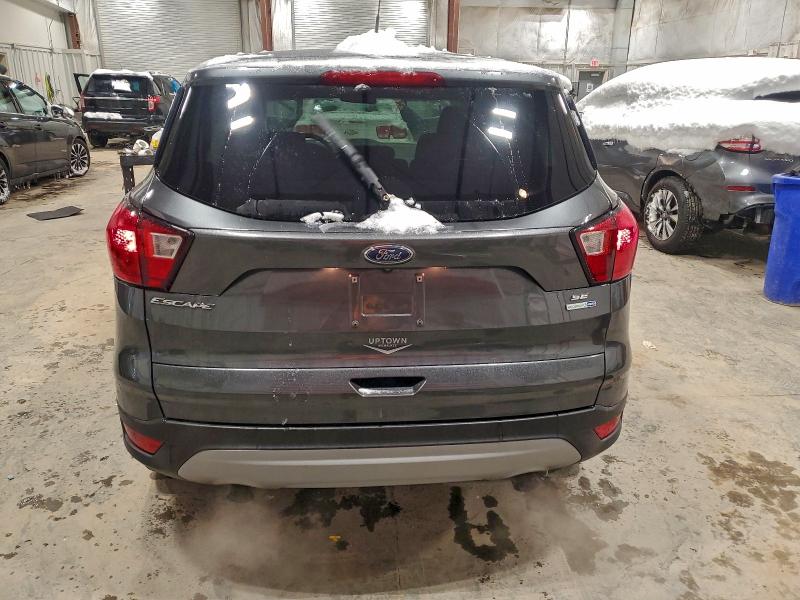 Photo 6 from auction – 2019 FORD ESCAPE SE with VIN 1FMCU9GD1KUB50530