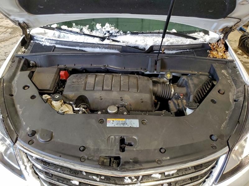Photo 12 from auction – 2017 CHEVROLET TRAVERSE L with VIN 1GNKVGKD7HJ236709