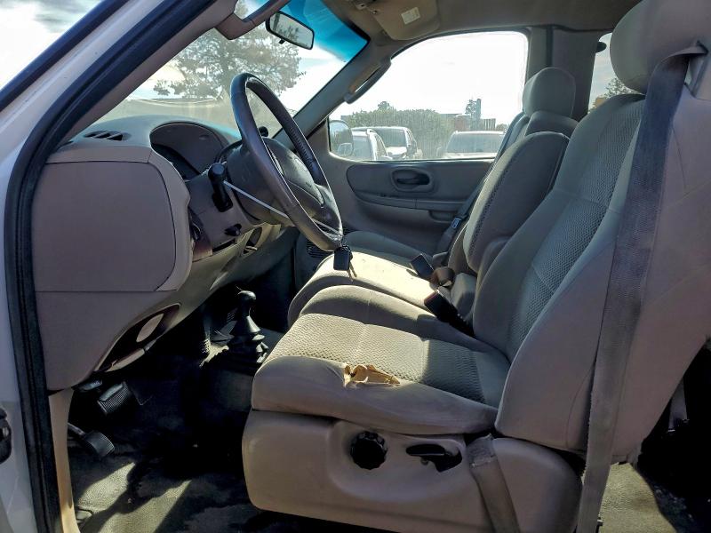 Photo 7 from auction – 2002 FORD F150 with VIN 1FTRX18W92KE31090
