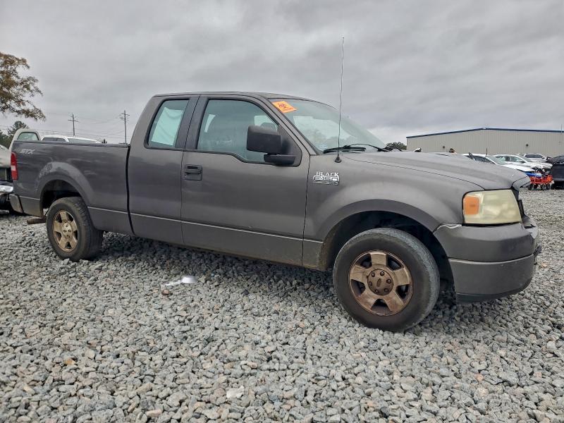 Zdjęcie 4 z aukcji – 2007 FORD F150 z VIN 1FTRX12W97KD64636