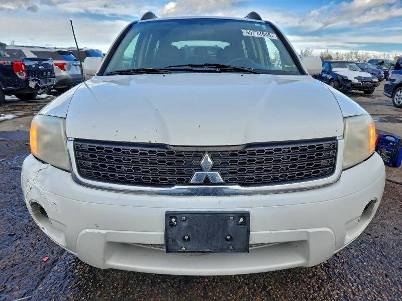 Photo 5 from auction – 2011 MITSUBISHI ENDEAVOR L with VIN 4A4JN2AS5BE027632