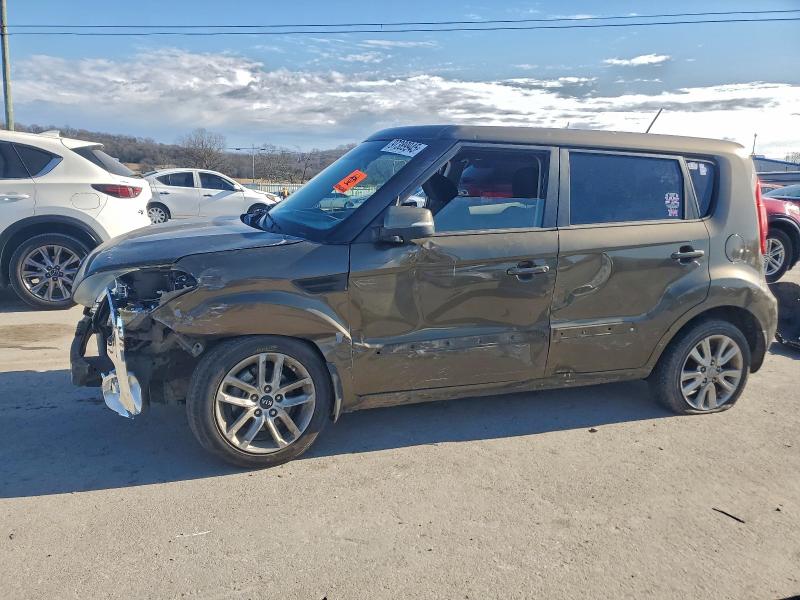 KIA SOUL + 2012 with VIN KNDJT2A60C7442699 - Photo from auction