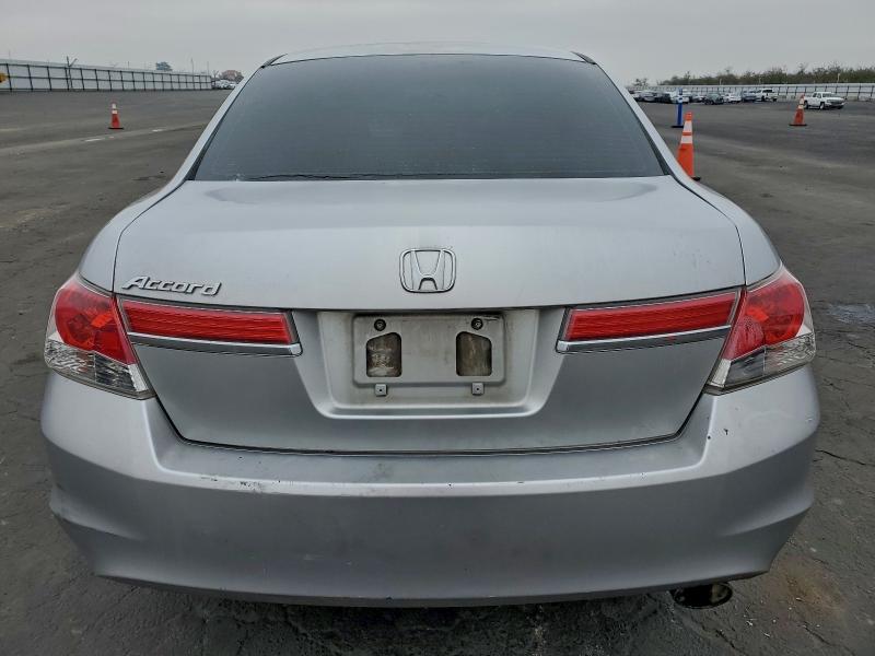 Photo 6 from auction – 2011 HONDA ACCORD LXP with VIN 1HGCP2F41BA010095