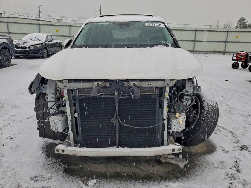 Photo 5 from auction – 2020 TOYOTA HIGHLANDER with VIN 5TDDZRBH0LS024041