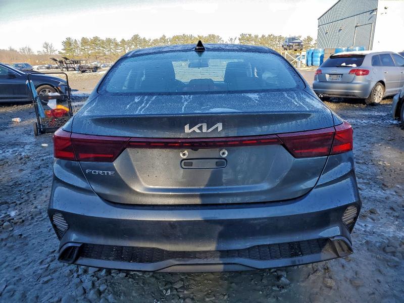 Photo 6 from auction – 2022 KIA FORTE FE with VIN 3KPF24AD5NE452120