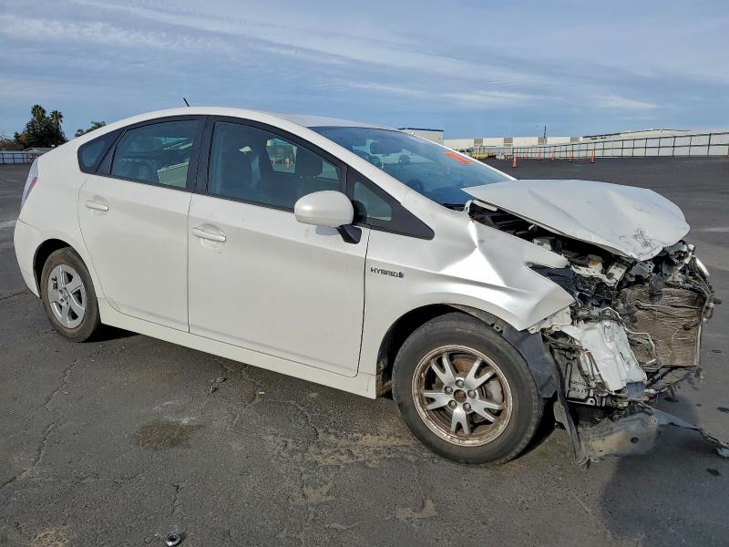 Photo 4 from auction – 2011 TOYOTA PRIUS with VIN JTDKN3DU4B0276029