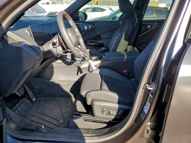 Снимка 7 от търг – 2026 BMW X3 M50 с VIN 5UX73GP01T9176073