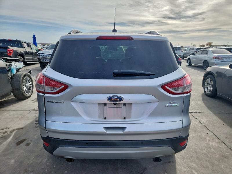 Photo 6 from auction – 2016 FORD ESCAPE SE with VIN 1FMCU0GX9GUC57418