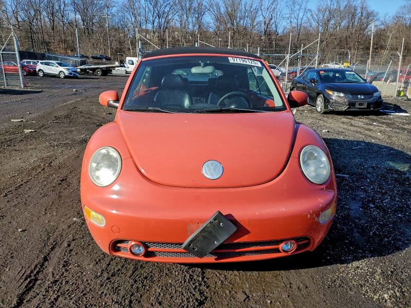 Photo 5 from auction – 2003 VOLKSWAGEN NEW BEETLE with VIN 3VWCD21Y63M329415