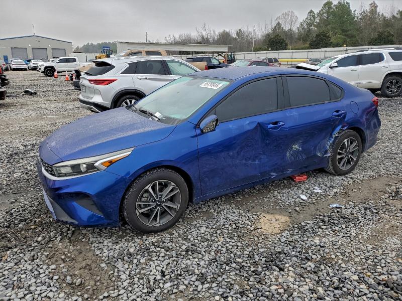 KIA FORTE FE 2022 with VIN 3KPF24AD4NE466686 - Photo from auction