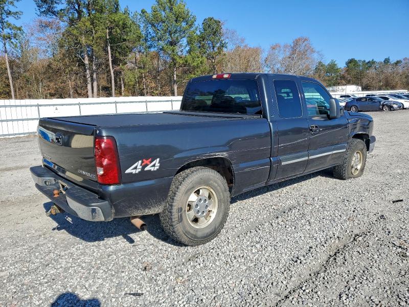 Photo 3 from auction – 2004 CHEVROLET SILVERADO with VIN 1GCEK19VX4E235941