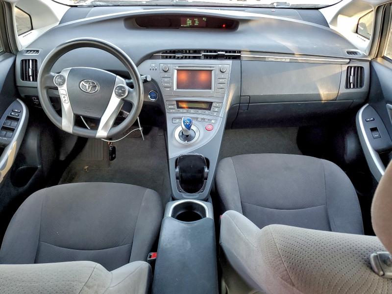 Photo 8 from auction – 2015 TOYOTA PRIUS with VIN JTDKN3DU3F2003187