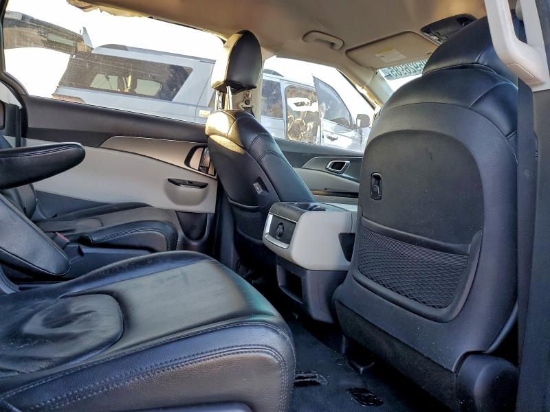 Photo 11 from auction – 2022 KIA CARNIVAL with VIN KNDNB4H33N6091436