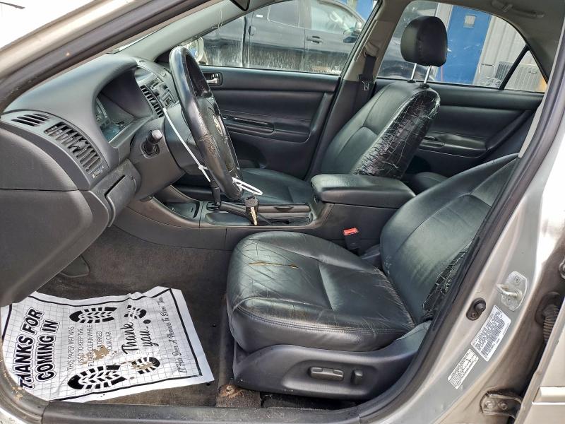 Photo 7 from auction – 2002 TOYOTA CAMRY LE with VIN 4T1BE32K32U537057