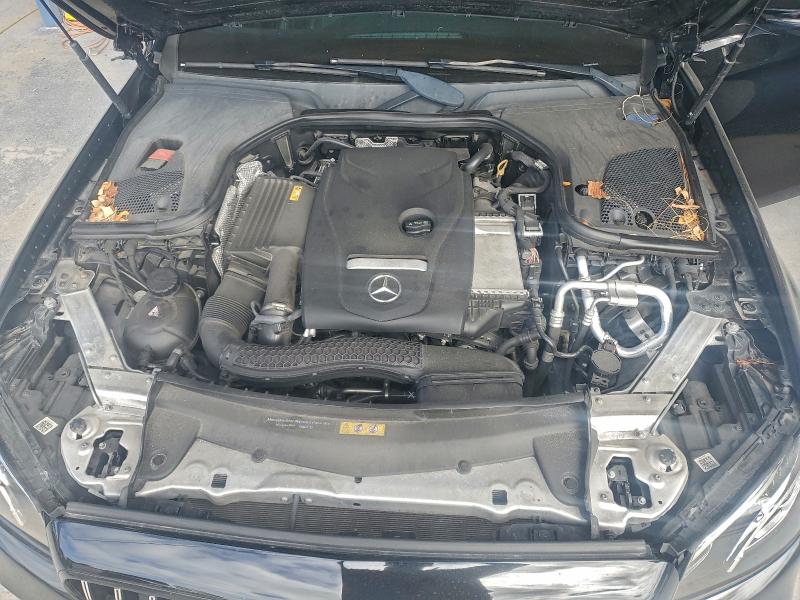 Photo 11 from auction – 2018 MERCEDES-BENZ E 300 with VIN WDDZF4JB8JA364343