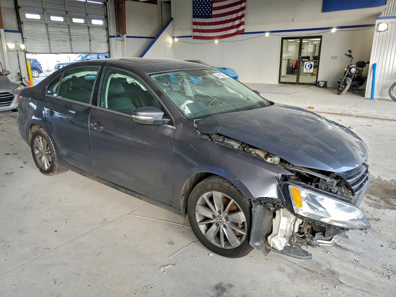 Photo 4 from auction – 2015 VOLKSWAGEN JETTA with VIN 3VWD07AJ2FM307139