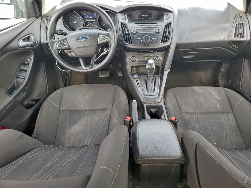 Photo 8 from auction – 2016 FORD FOCUS SE with VIN 1FADP3F21GL217675