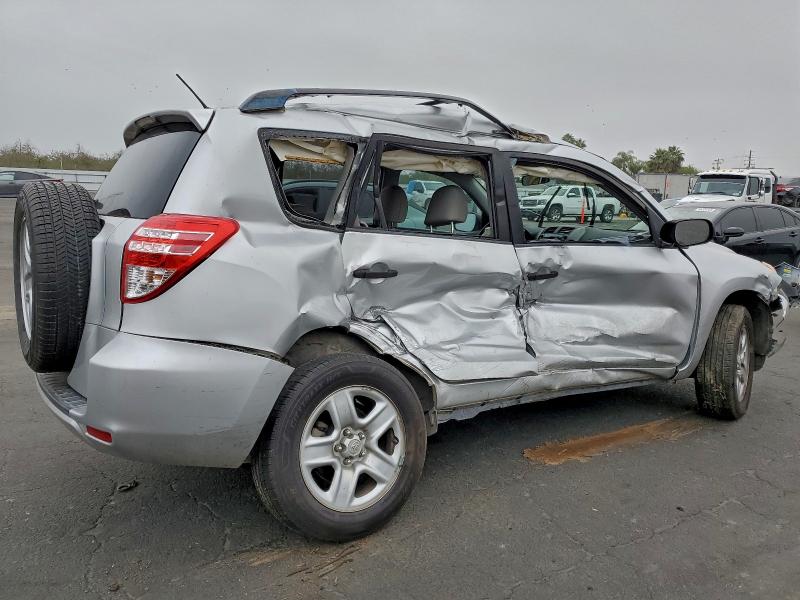 Photo 3 from auction – 2009 TOYOTA RAV4 with VIN JTMZF33V19D010010