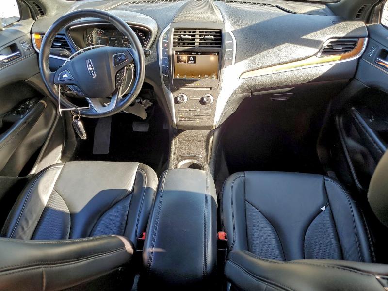 Photo 8 from auction – 2018 LINCOLN MKC SELECT with VIN 5LMCJ2C9XJUL04441