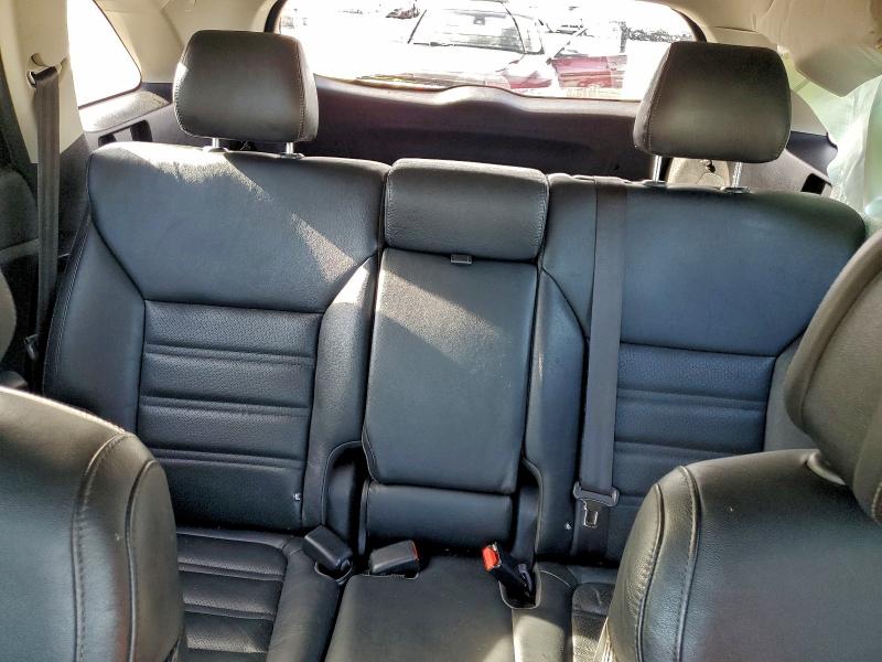 Photo 10 from auction – 2016 KIA SORENTO EX with VIN 5XYPH4A18GG126830