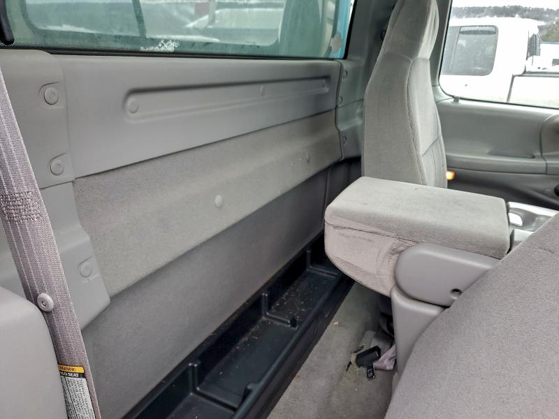 Photo 10 from auction – 1998 FORD F150 with VIN 2FTZF1868WCB15824