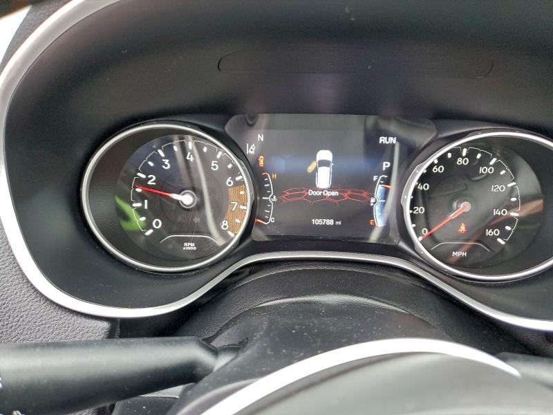 Photo 9 from auction – 2021 JEEP COMPASS with VIN 3C4NJDCB0MT539962