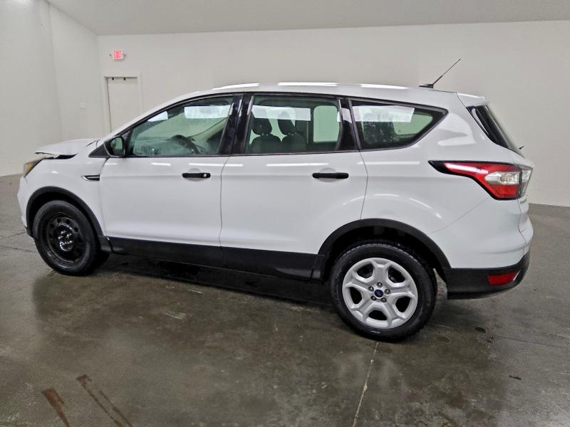 Photo 2 from auction – 2018 FORD ESCAPE S with VIN 1FMCU0F73JUA56834