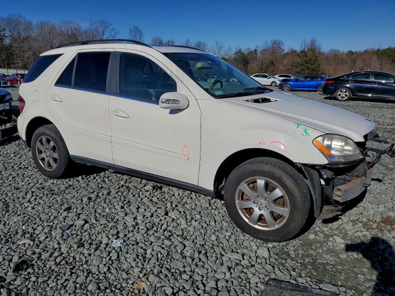 Photo 4 from auction – 2007 MERCEDES-BENZ ML with VIN 4JGBB86E17A157928