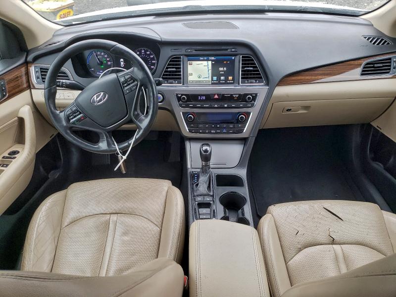 Photo 8 from auction – 2016 HYUNDAI SONATA HYB with VIN KMHE34L15GA009625