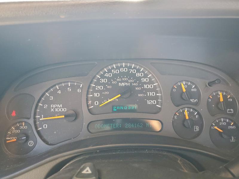 Photo 9 from auction – 2004 CHEVROLET SILVERADO with VIN 1GCHC24U34E175001
