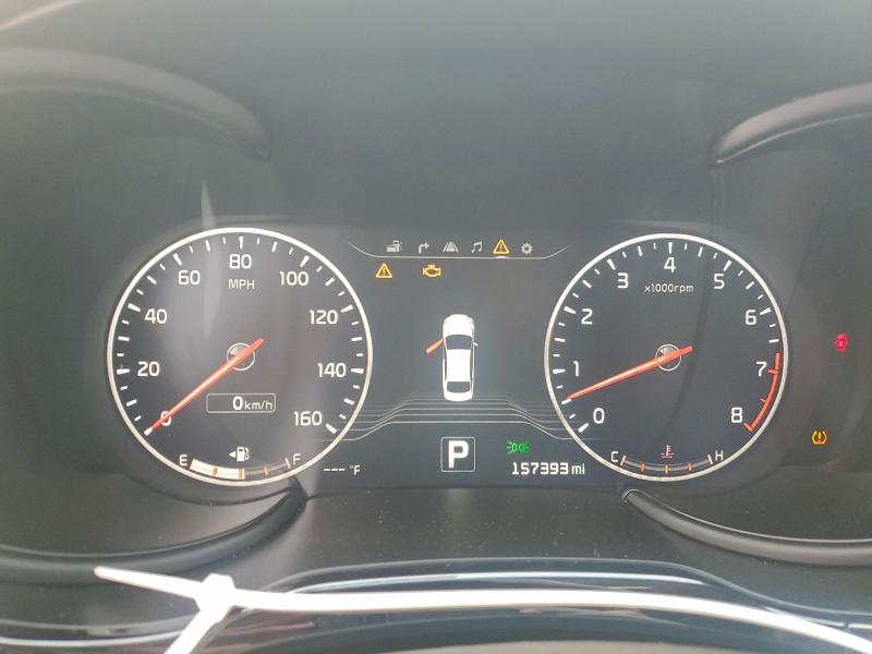 Photo 9 from auction – 2017 KIA K900 with VIN KNALW4D49H6036257
