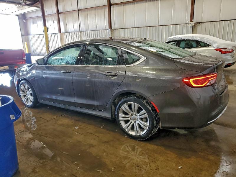 Photo 2 from auction – 2015 CHRYSLER 200 LIMITE with VIN 1C3CCCAB8FN526494