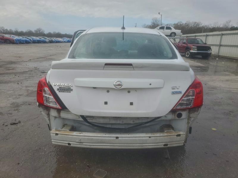 Photo 6 from auction – 2017 NISSAN VERSA S with VIN 3N1CN7AP1HL834802