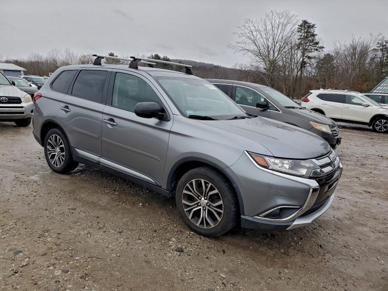 Photo 4 from auction – 2016 MITSUBISHI OUTLANDER with VIN JA4AD2A36GZ014580