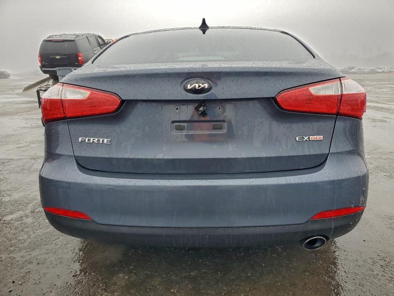 Photo 6 from auction – 2015 KIA FORTE EX with VIN KNAFX4A81F5290968