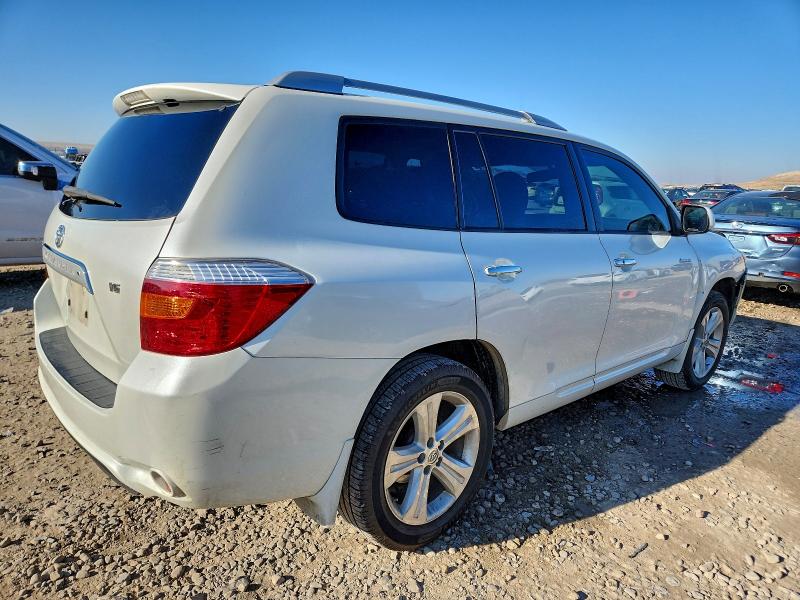 Photo 3 from auction – 2008 TOYOTA HIGHLANDER with VIN JTEDS42AX82063725