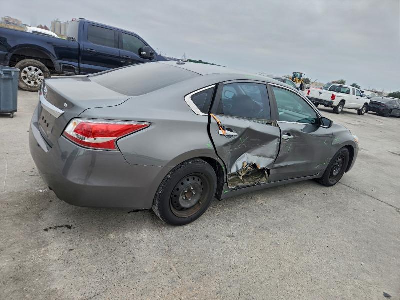 Photo 3 from auction – 2015 NISSAN ALTIMA 2.5 with VIN 1N4AL3AP2FC248899