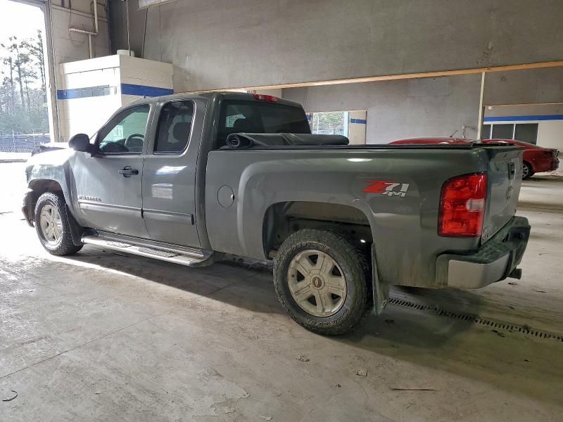 Photo 2 from auction – 2011 CHEVROLET SILVERADO with VIN 1GCRKSE34BZ106157