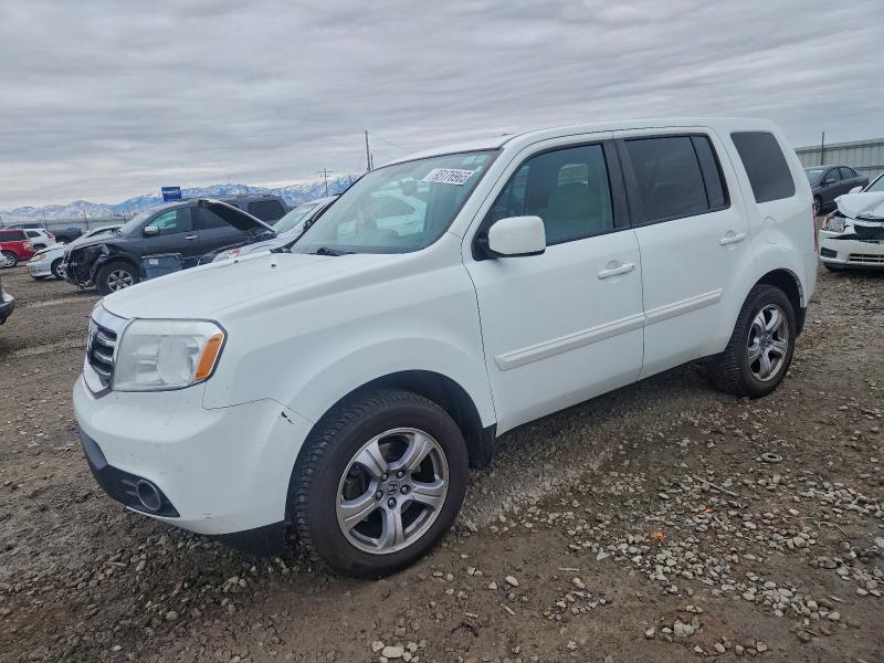 HONDA PILOT EXL 2014 with VIN 5FNYF3H56EB011595 - Photo from auction