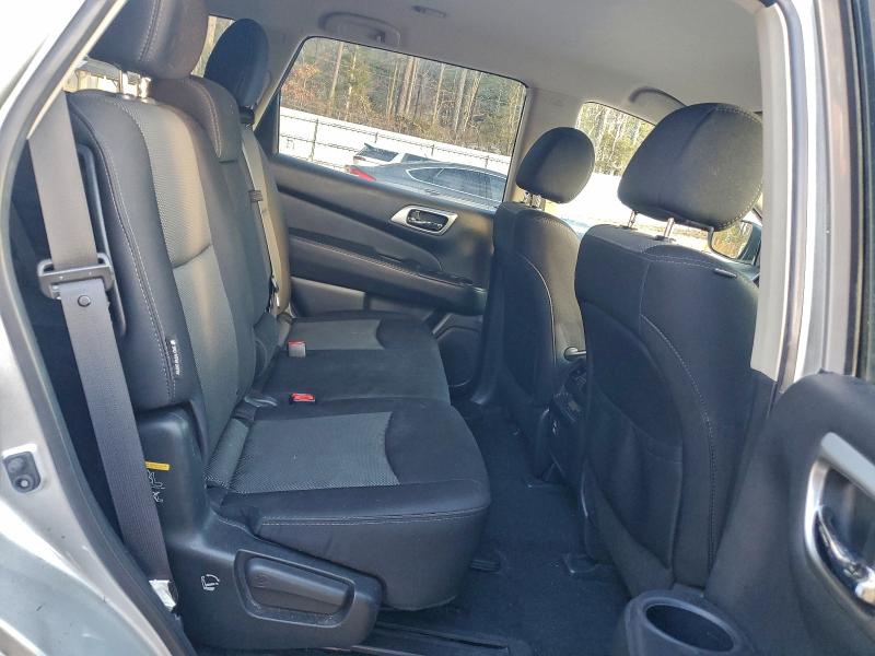Photo 11 from auction – 2018 NISSAN PATHFINDER with VIN 5N1DR2MM4JC641065