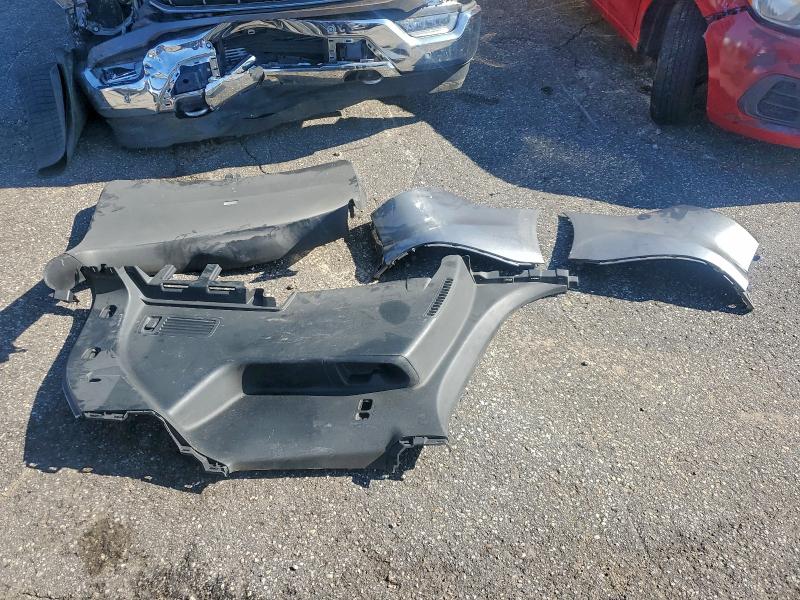 Photo 13 from auction – 2021 BUICK ENCLAVE ES with VIN 5GAERBKW7MJ143053