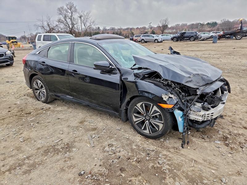 Photo 4 from auction – 2018 HONDA CIVIC with VIN JHMFC1F71JX026254