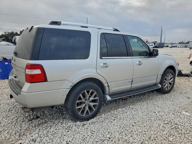 Photo 3 from auction – 2016 FORD EXPEDITION with VIN 1FMJU1KT1GEF56588