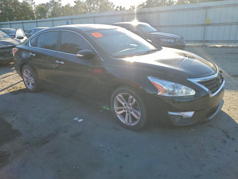 Photo 4 from auction – 2013 NISSAN ALTIMA 3.5 with VIN 1N4BL3AP3DN571039