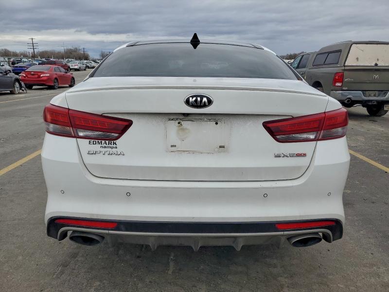 Photo 6 from auction – 2016 KIA OPTIMA SX with VIN 5XXGW4L22GG025590