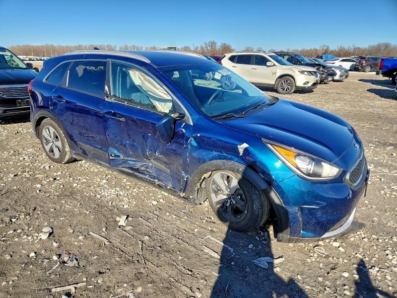 Photo 4 from auction – 2017 KIA NIRO FE with VIN KNDCB3LC0H5063676