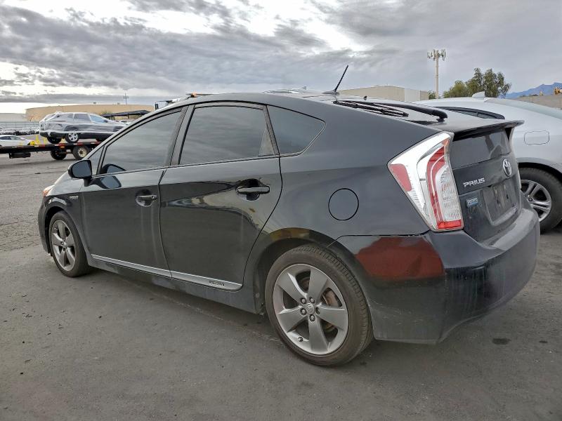 Photo 2 from auction – 2013 TOYOTA PRIUS with VIN JTDKN3DU7D5606672