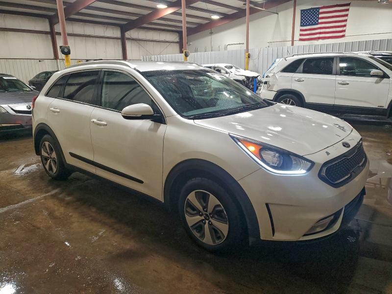Photo 4 from auction – 2017 KIA NIRO with VIN KNDCC3LC3H5095812