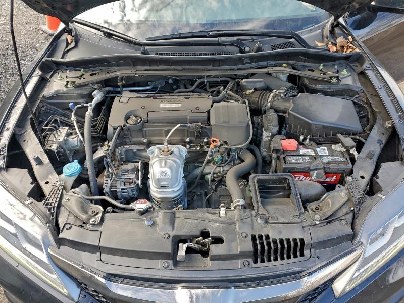 Photo 11 from auction – 2017 HONDA ACCORD with VIN 1HGCT1B82HA007522